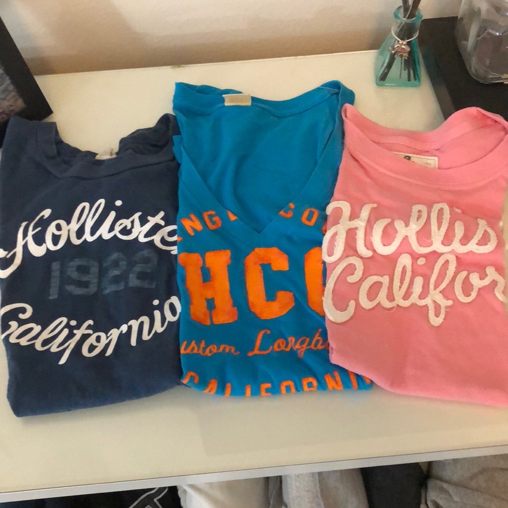 Lot of 3 hollister tops
